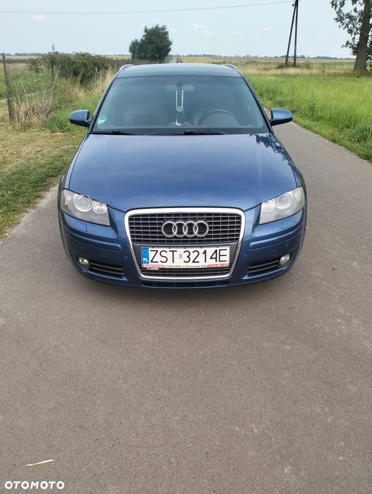 Audi A3 Sportback - 1