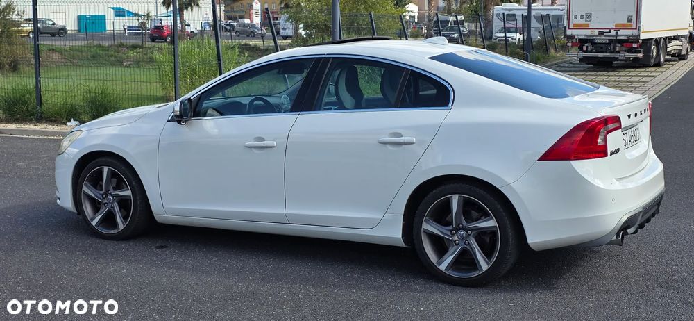 Volvo S60 - 16