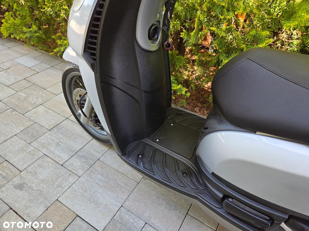 Piaggio Carnaby - 15