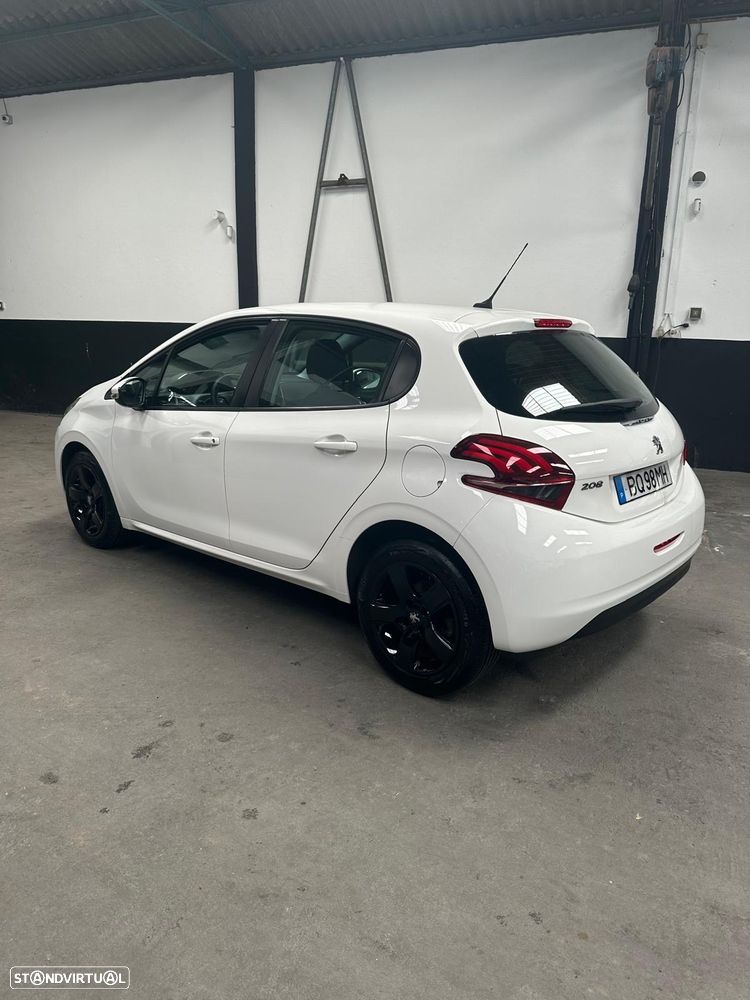 Peugeot 208 BlueHDi 100 Active Pack - 3
