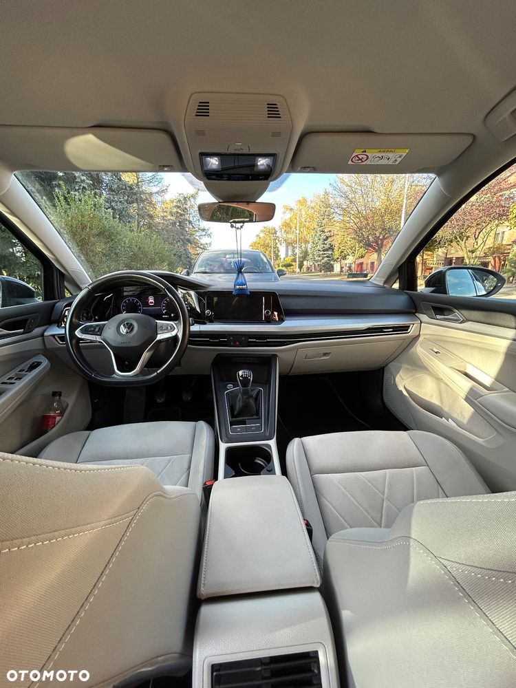 Volkswagen Golf - 9