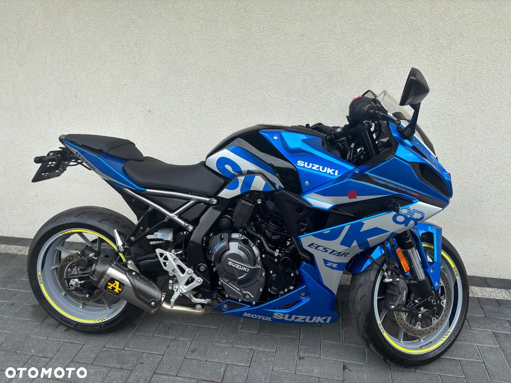 Suzuki GSX - 10