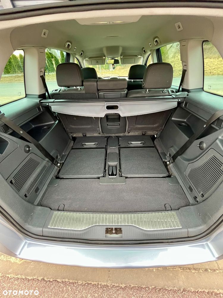 Opel Zafira - 11