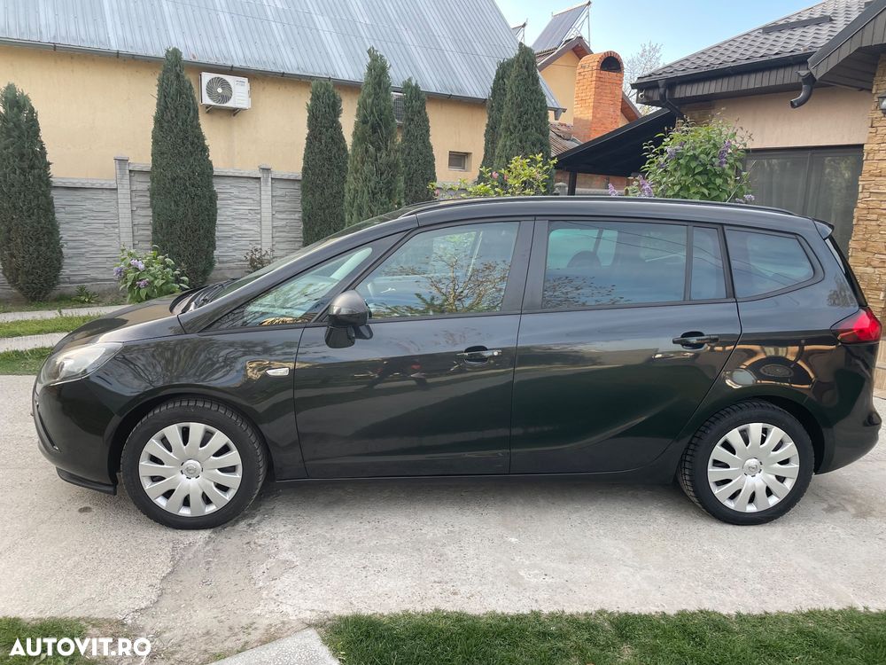 Opel Zafira - 3