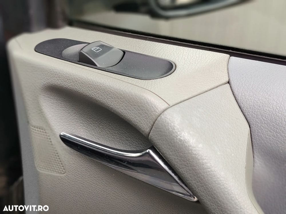 Mercedes-Benz Vito - 28