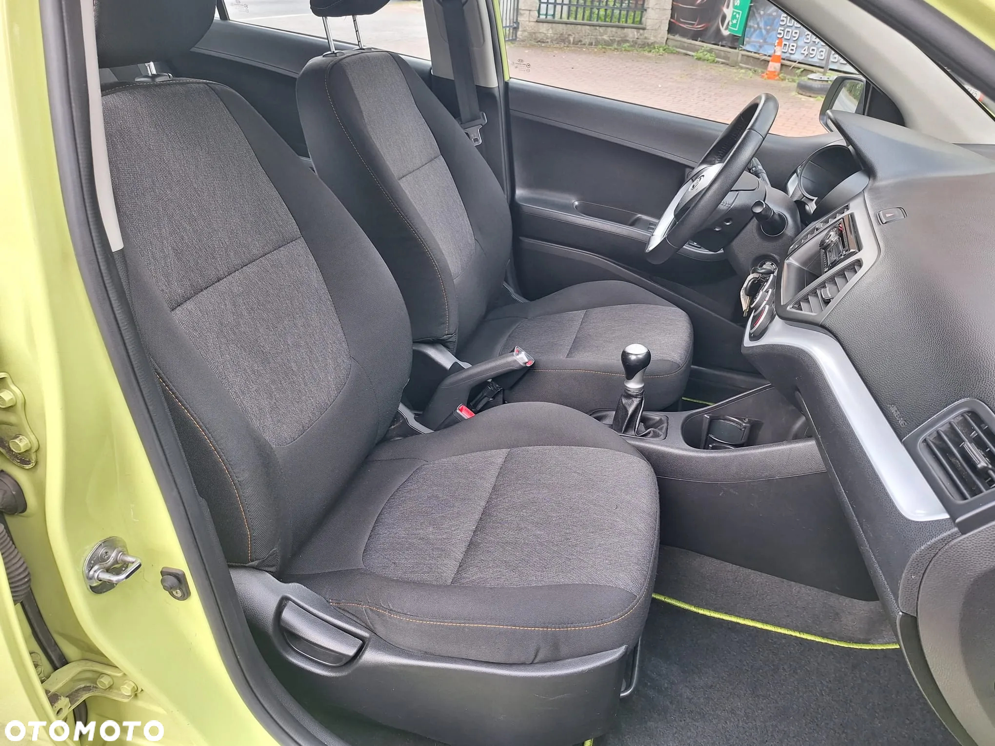 Kia Picanto - 16