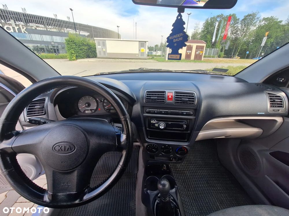 Kia Picanto 1.1 LX - 7