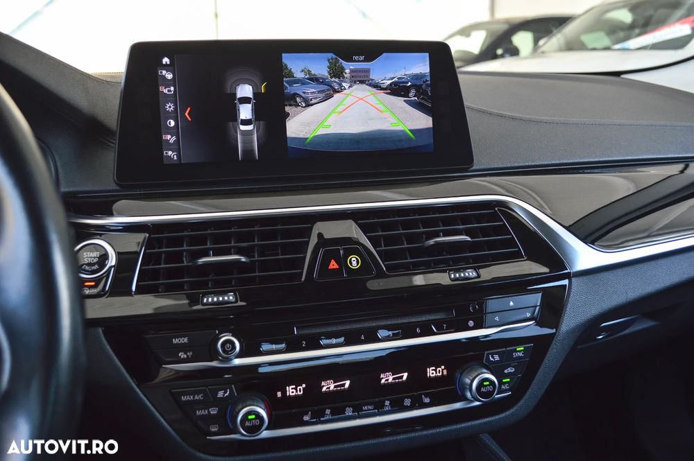 BMW Seria 5 520d Aut. Luxury Line - 8