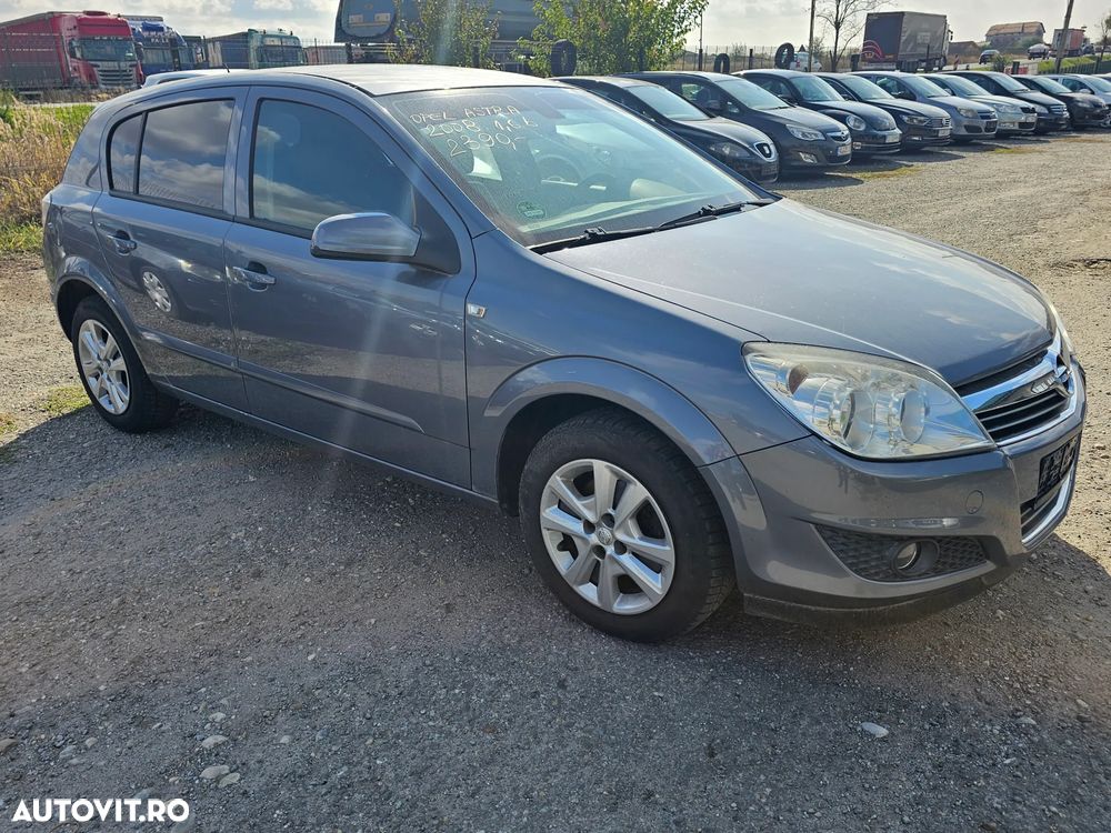Opel Astra - 2
