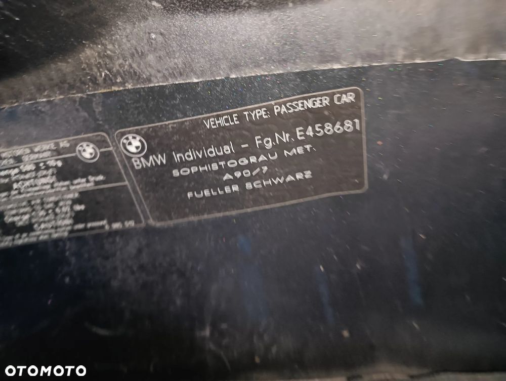 BMW Seria 3 320d DPF Edition Sport - 30