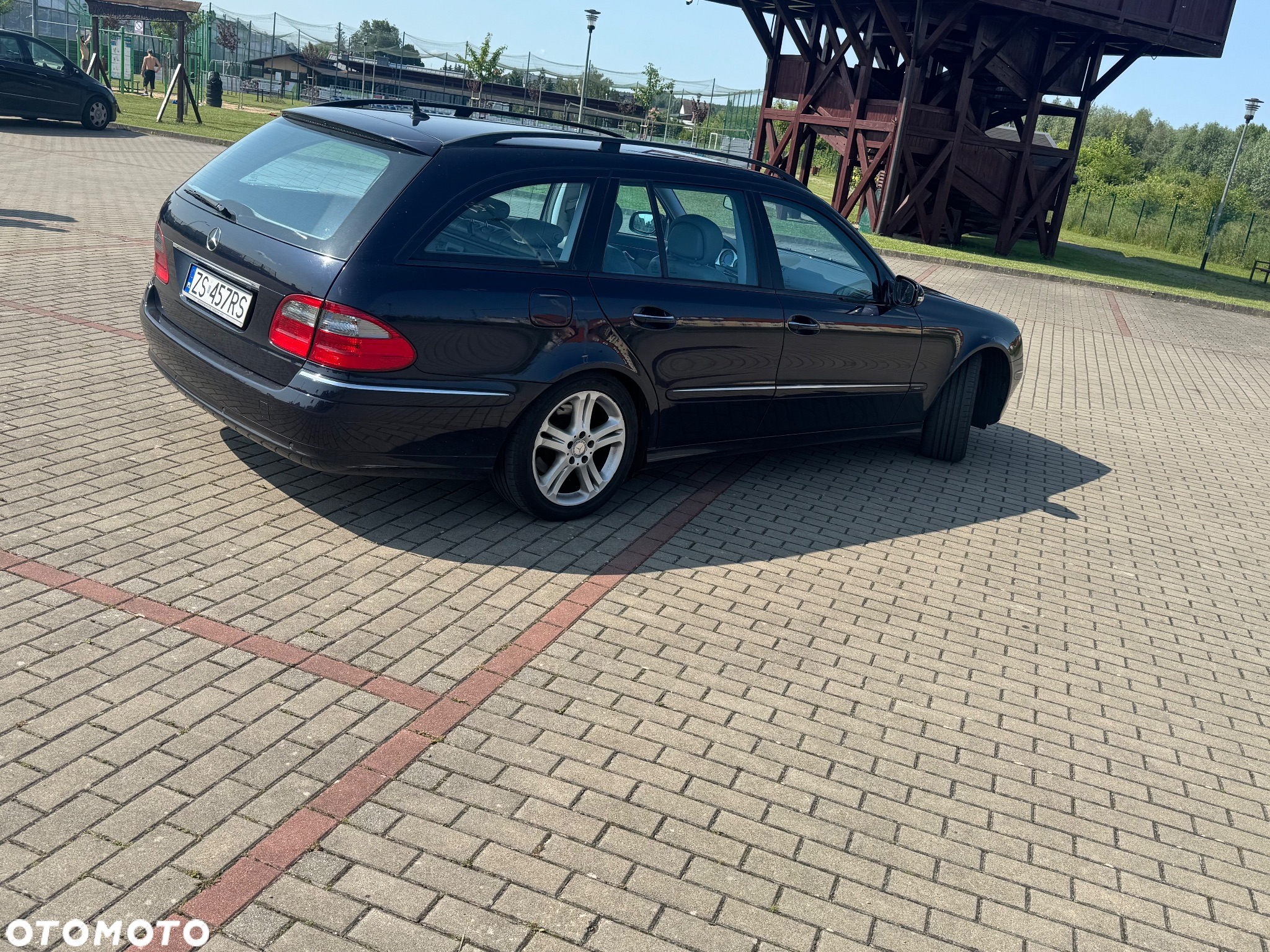 Mercedes-Benz Klasa E 220 T CDI Automatik Avantgarde - 4