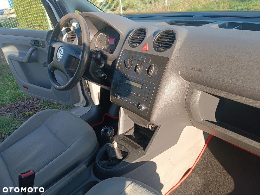 Volkswagen Caddy - 3