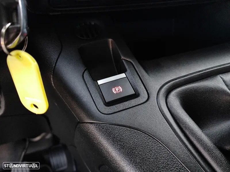 Peugeot Partner 1.5 BlueHDi Asphalt Standard - 26