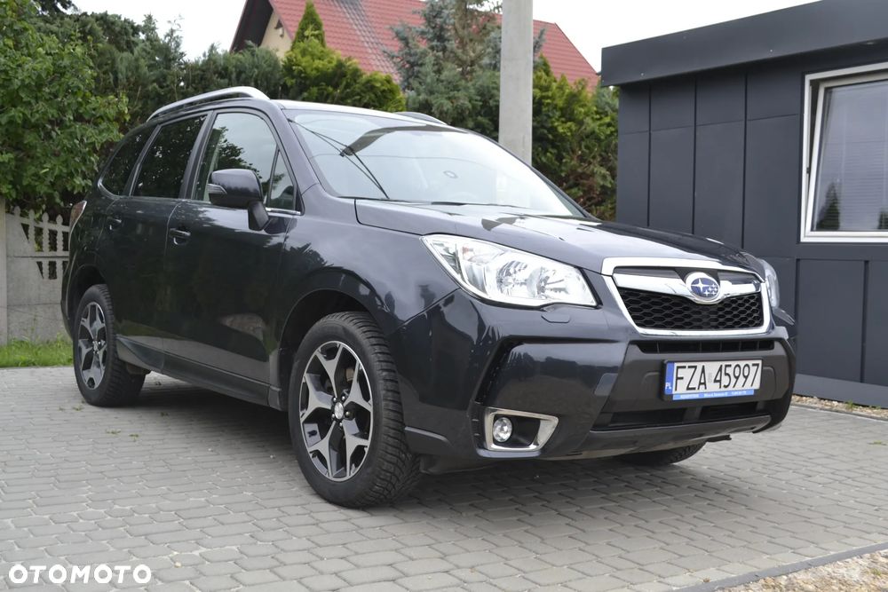 Subaru Forester 2.0 XT Comfort Lineartronic - 10