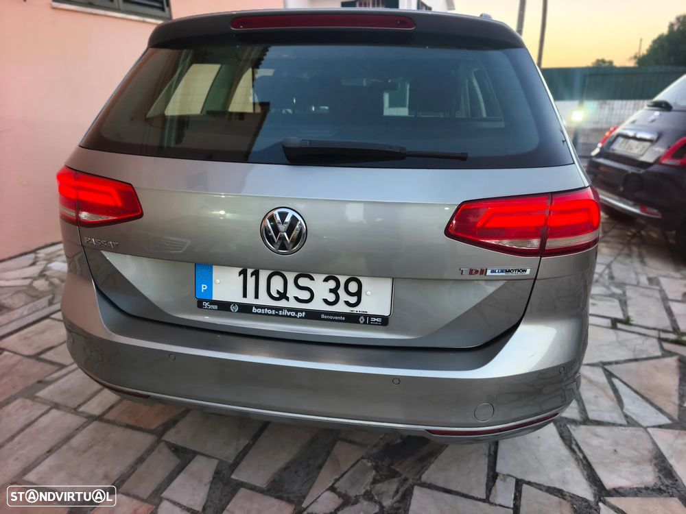 VW Passat Variant 1.6 TDI BlueMotion - 26