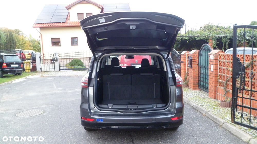 Ford S-Max 2.0 TDCi Titanium - 8