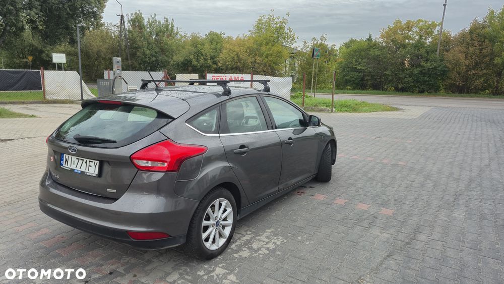 Ford Focus 1.0 EcoBoost Titanium ASS - 9