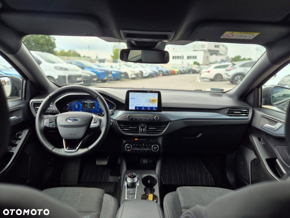 Ford Focus - 17