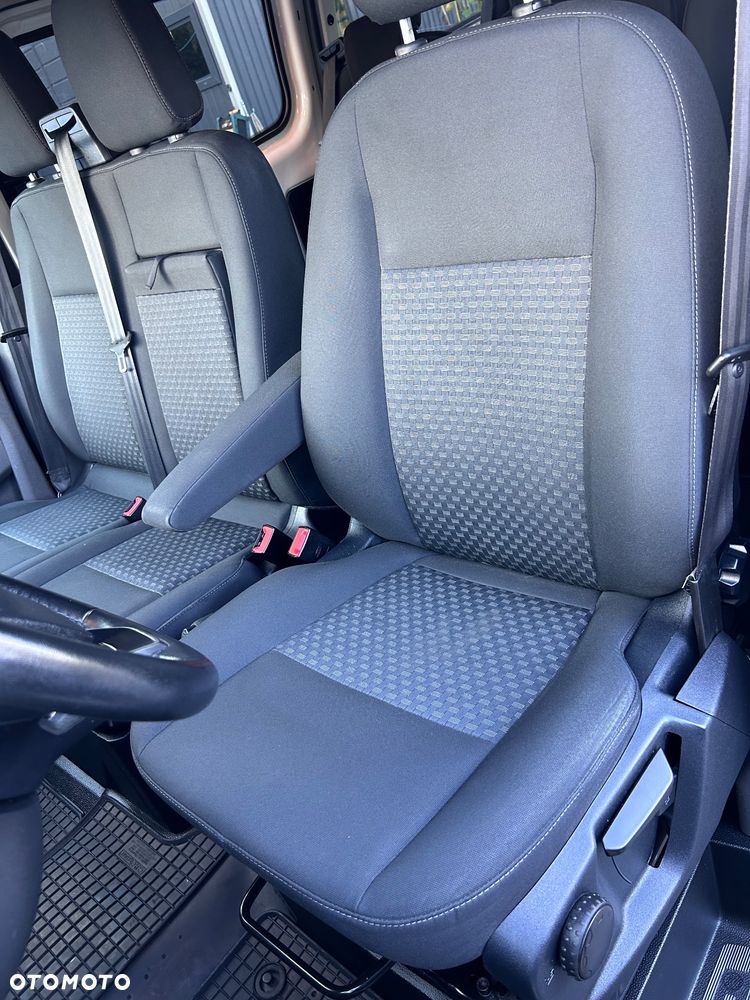 Ford Transit Custom - 22