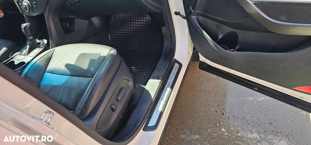 Hyundai Grand Santa Fe 2.2 CRDi 4WD Automatik Luxury - 18