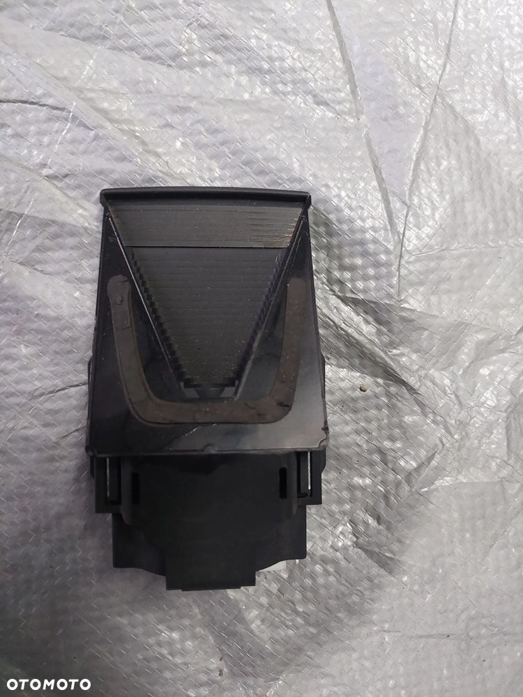 Hyundai I40 Lift Kamera przód 95895 3Z003 - 1