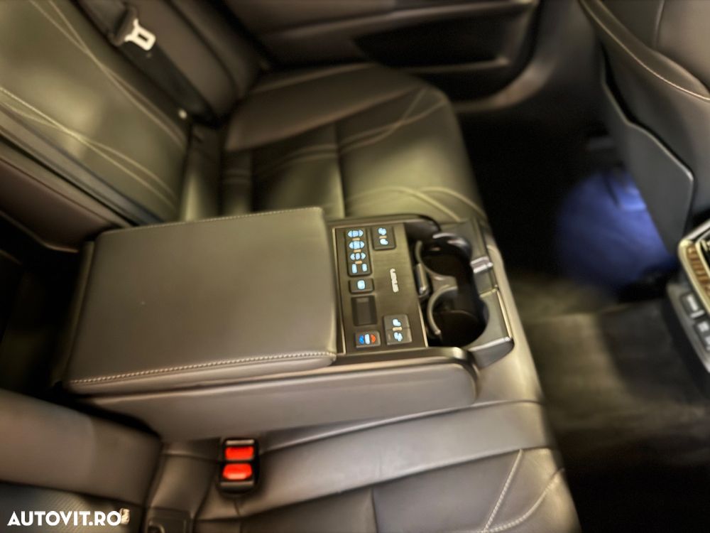 Lexus Seria ES 300h Luxury - 13