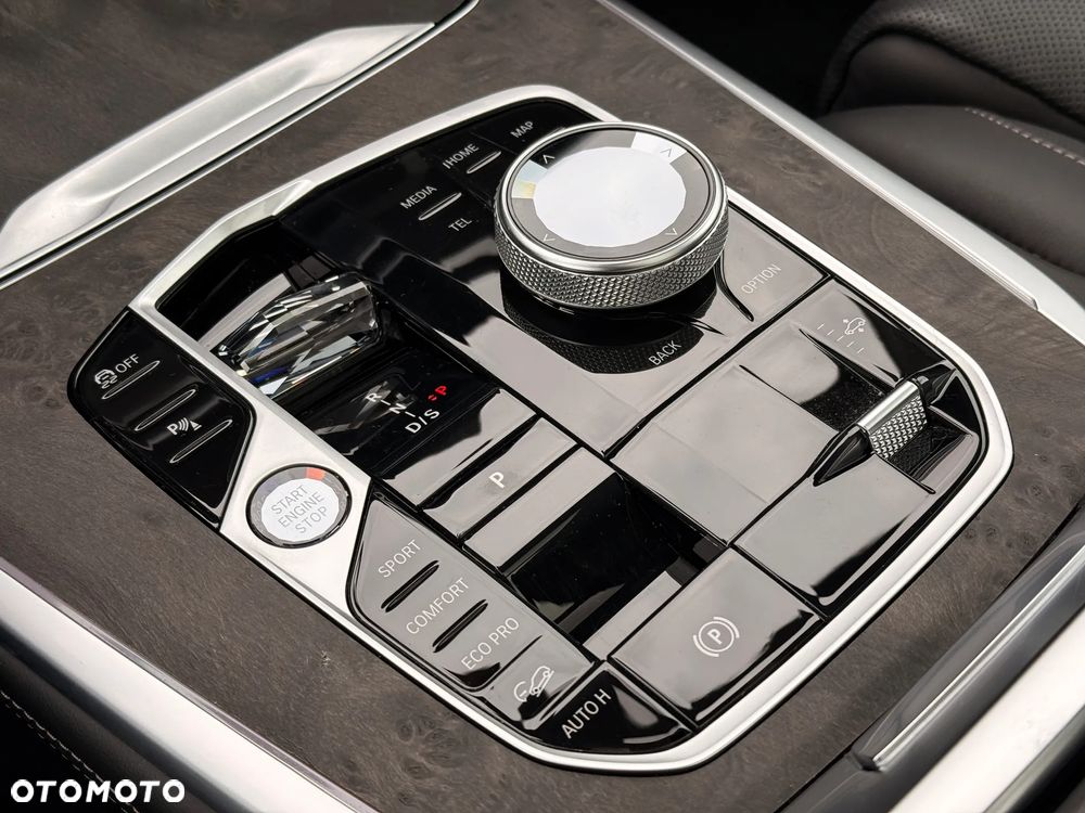 BMW X7 xDrive40d - 22