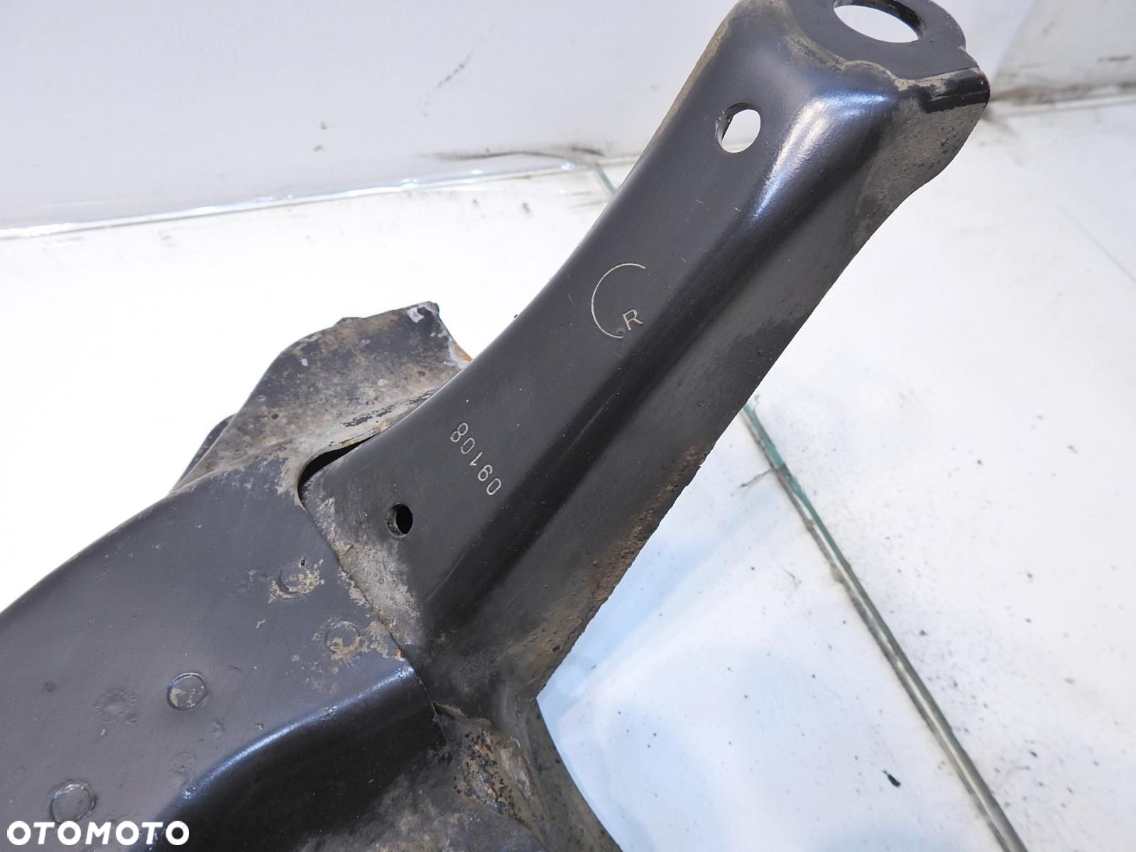 WÓZEK SANKI PRZÓD TOYOTA AYGO I 1.0 - 11