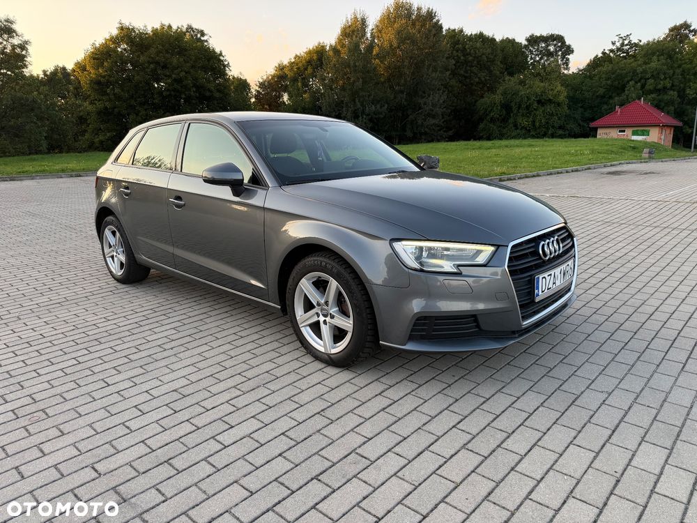 Audi A3 Sportback 30 TFSI - 2