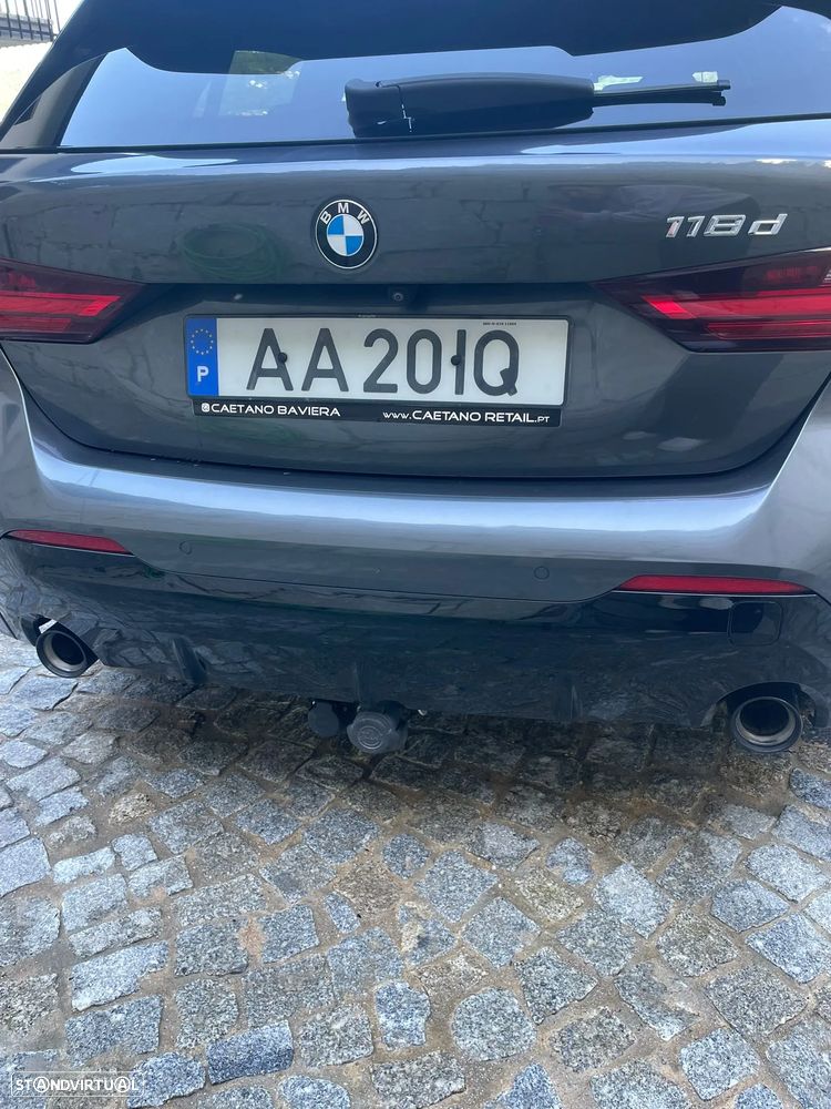 BMW 118 d Pack Desportivo M - 8