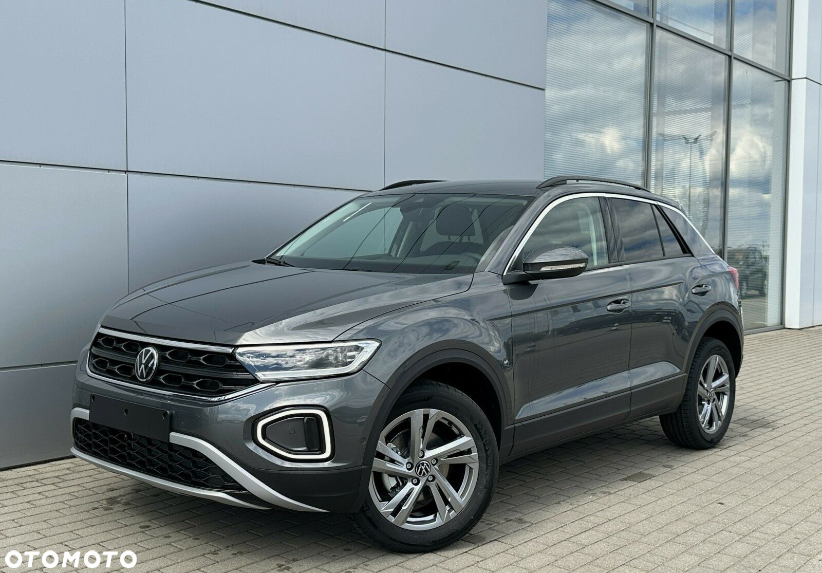 Volkswagen T-Roc 1.5 TSI Life DSG - 3