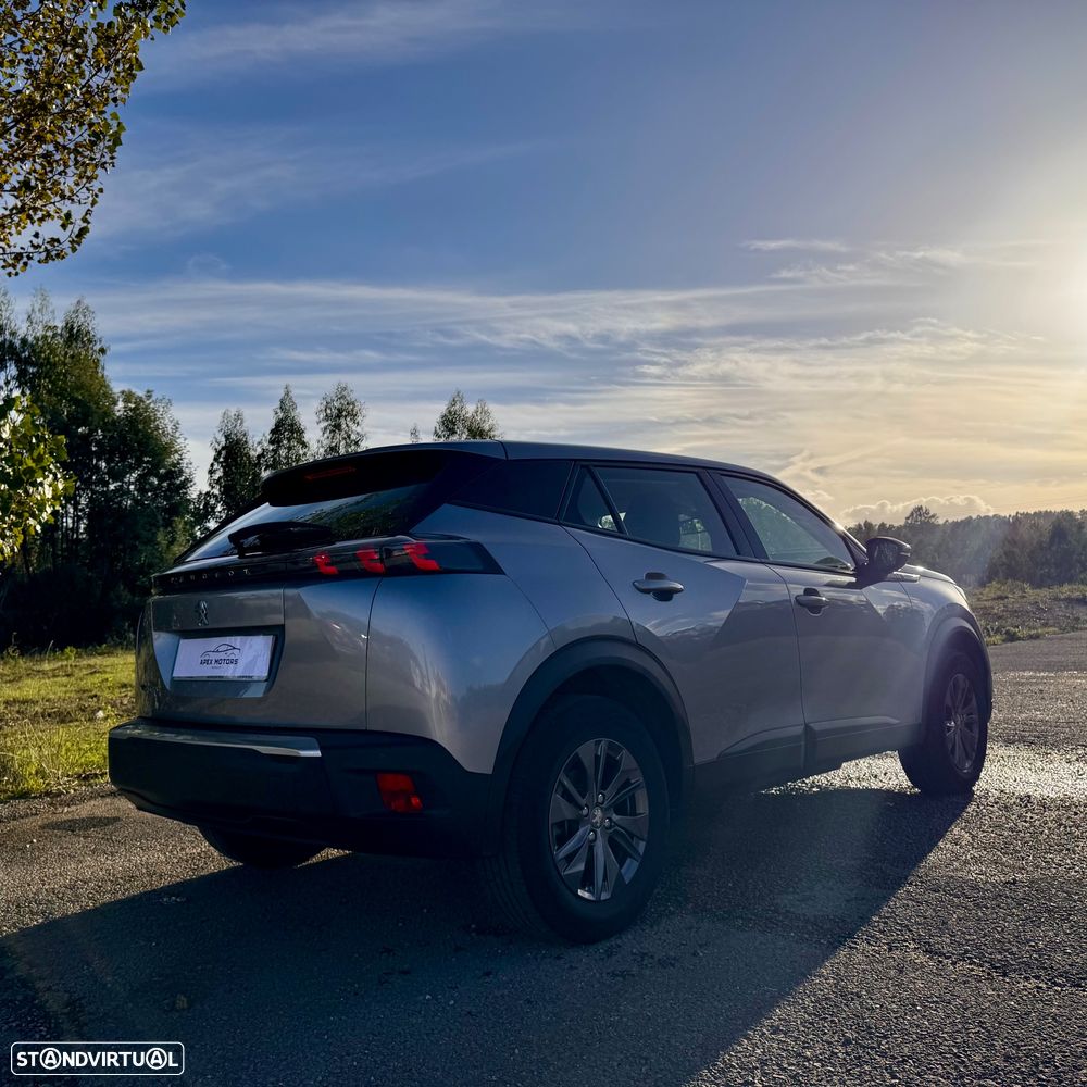 Peugeot e-2008 50 kWh Active - 3