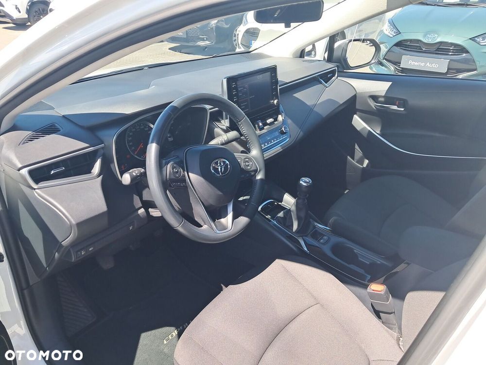 Toyota Corolla - 11