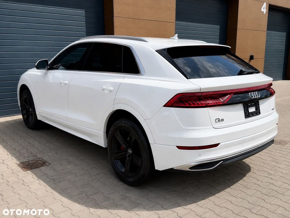 Audi Q8 - 3