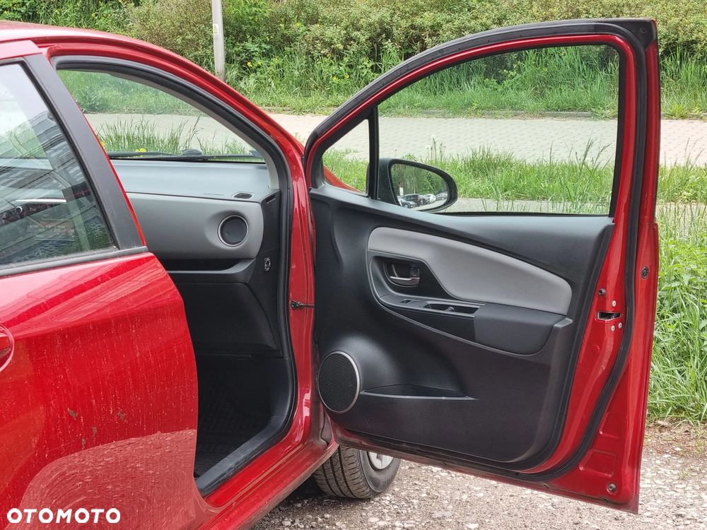 Toyota Yaris - 15