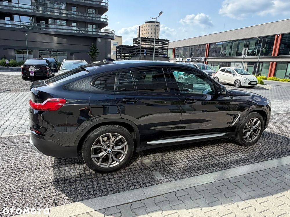 BMW X4 - 10