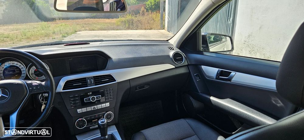 Mercedes-Benz C 220 Station CDI Avantgarde Edition - 8