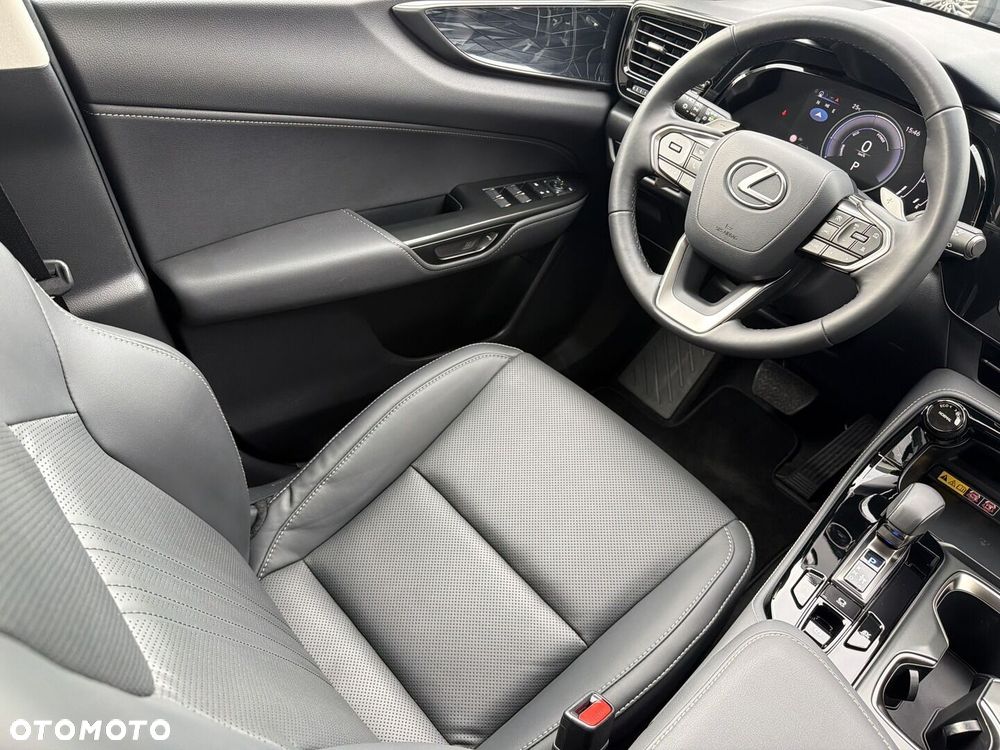 Lexus NX 350h Prestige 2WD - 12