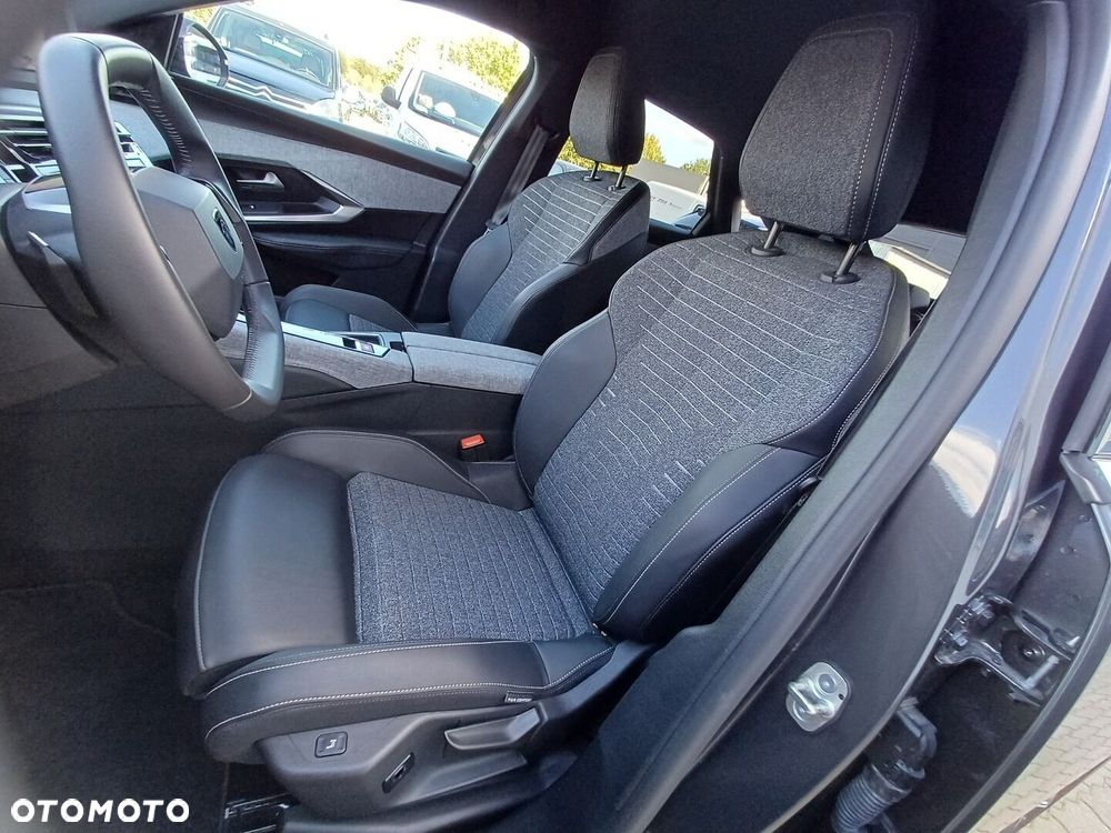 Peugeot 3008 - 24
