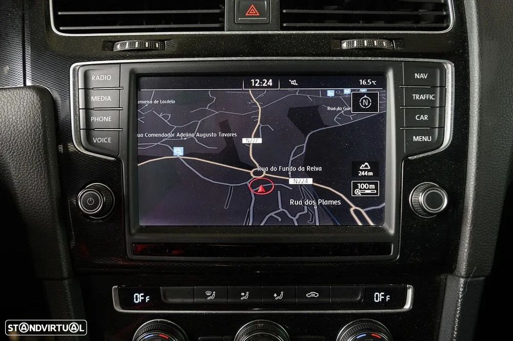 VW Golf 1.4 GTE Plug-In-Hybrid DSG - 32