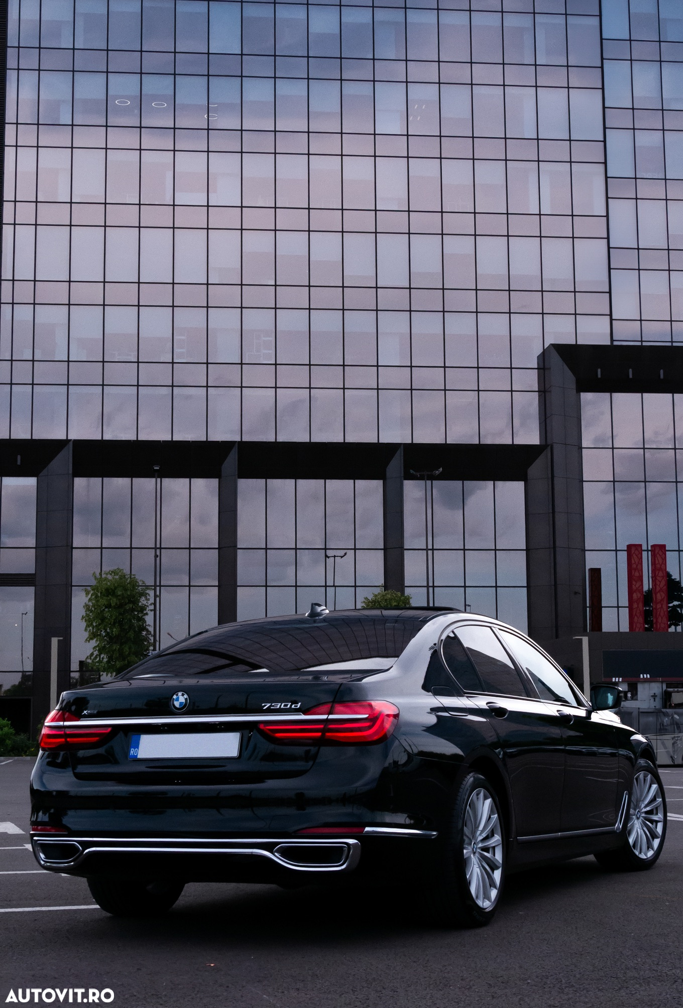 BMW Seria 7 730d xDrive - 4
