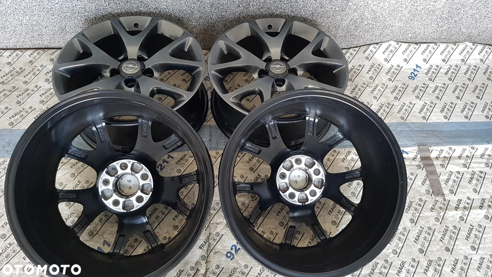FELGI ALU ORYGINAŁ  OPEL CORSA ADAM 5X110 OPC 7,5jx18 ET47 - 18