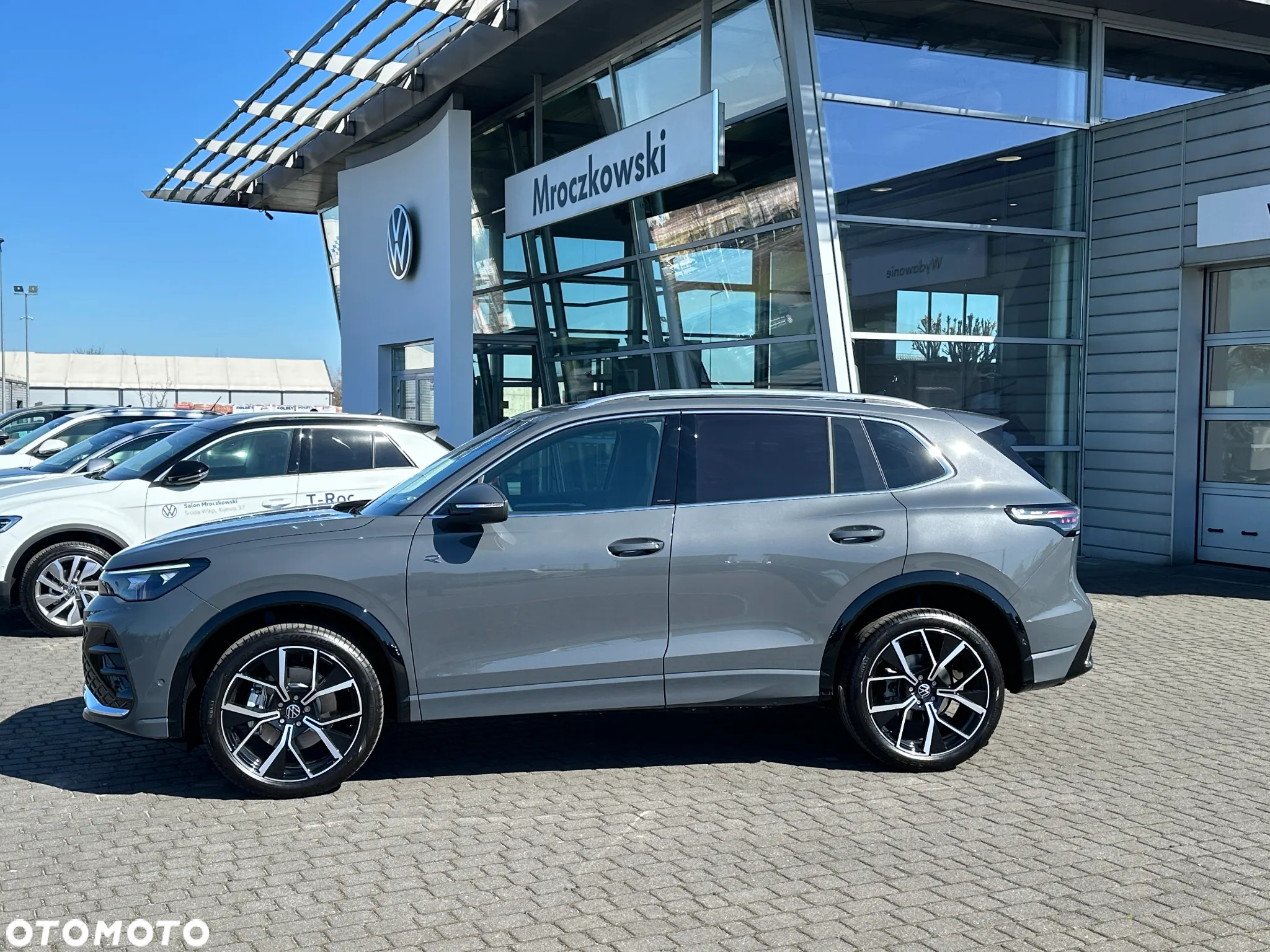 Volkswagen Tiguan 2.0 TSI 4Mot R-Line Plus DSG - 12