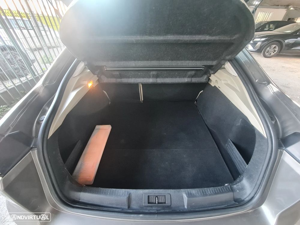 Renault Laguna 2.0 dCi Initiale Aut. - 18