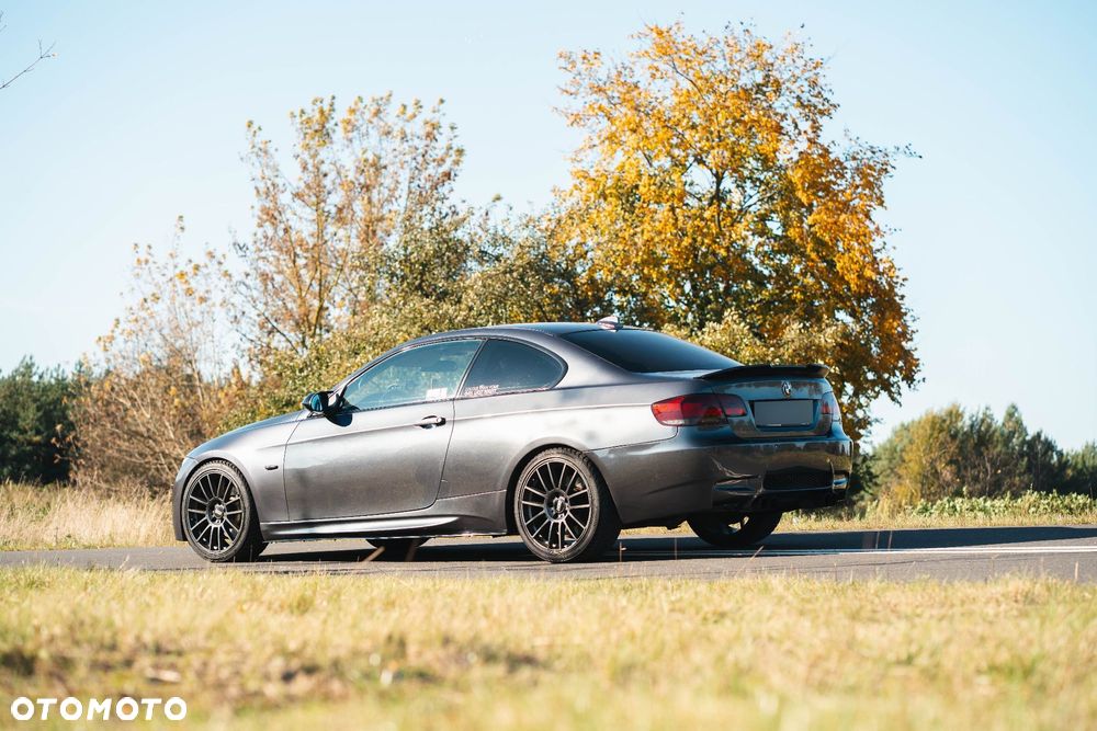 BMW Seria 3 330i xDrive - 8