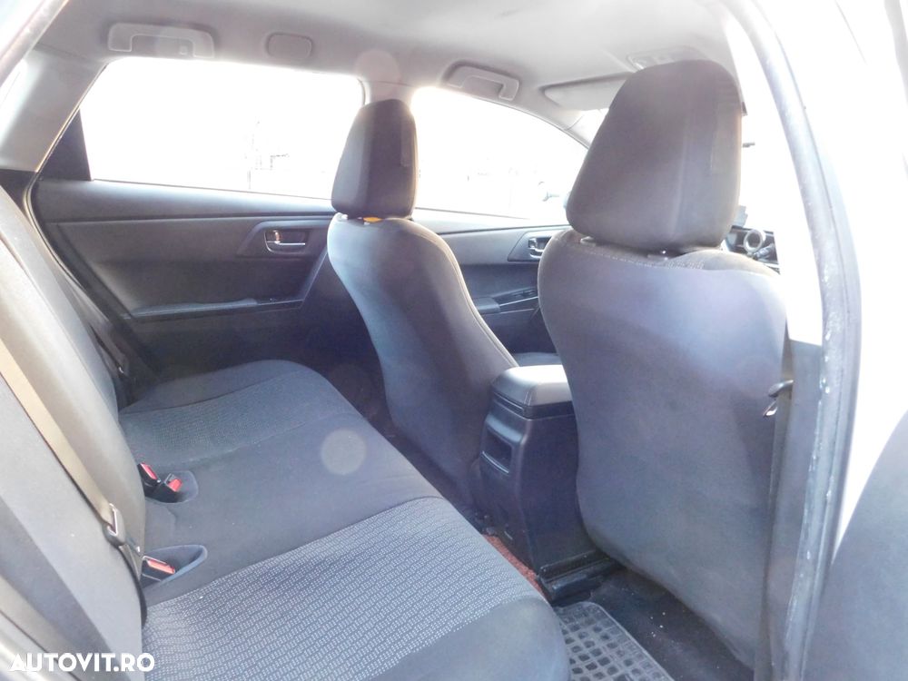 Toyota Auris - 6
