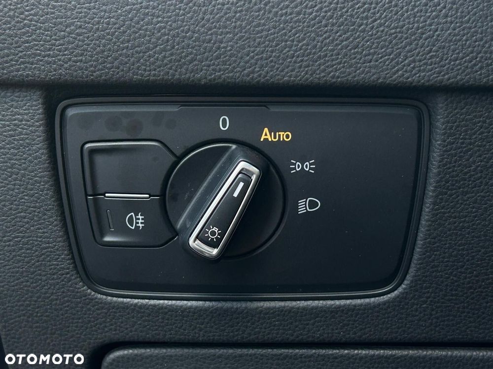 Volkswagen Passat 1.5 TSI EVO Business DSG - 21