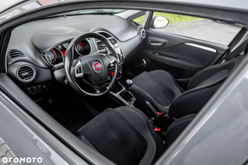 Fiat Punto 1.4 Easy Pakiet Easy Plus S&S - 21