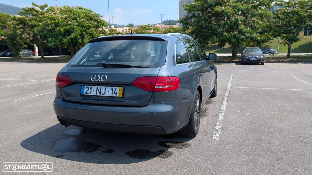 Audi A4 Avant 2.0 TDI DPF Ambition - 3