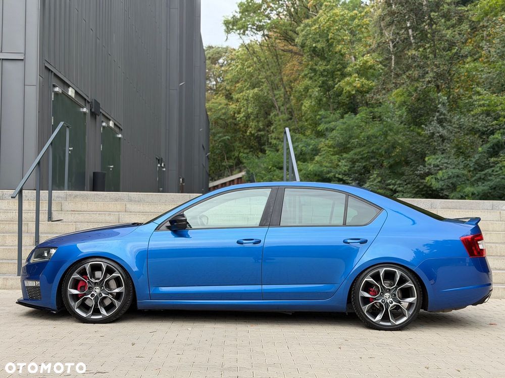 Skoda Octavia 2.0 TDI DSG RS - 17